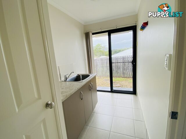 22 Surita Court BOYNE ISLAND QLD 4680