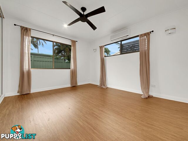9 Alexander Street BOYNE ISLAND QLD 4680