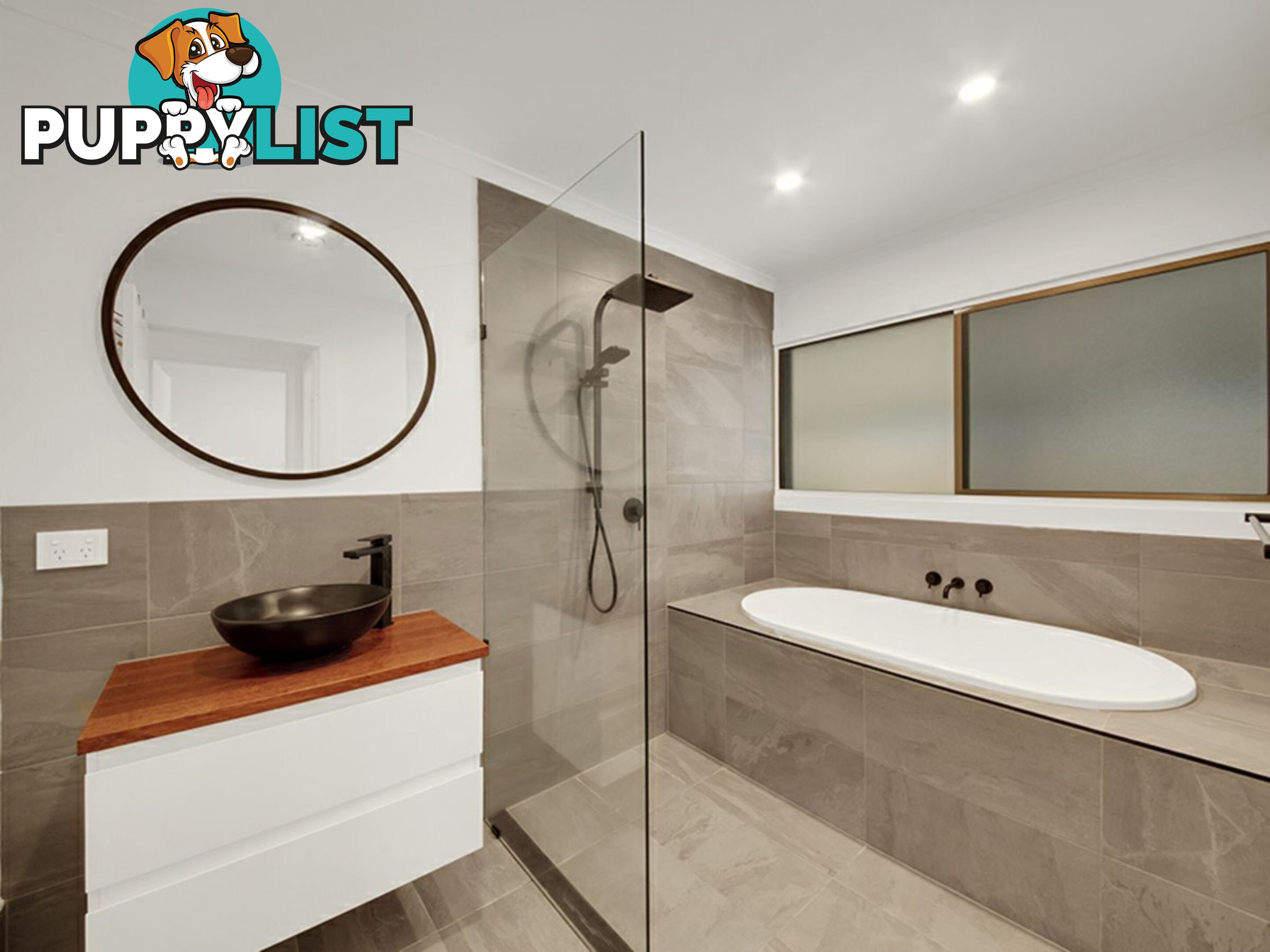 9 Alexander Street BOYNE ISLAND QLD 4680