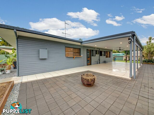 9 Alexander Street BOYNE ISLAND QLD 4680