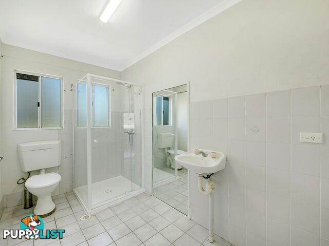 88 Malpas Street BOYNE ISLAND QLD 4680