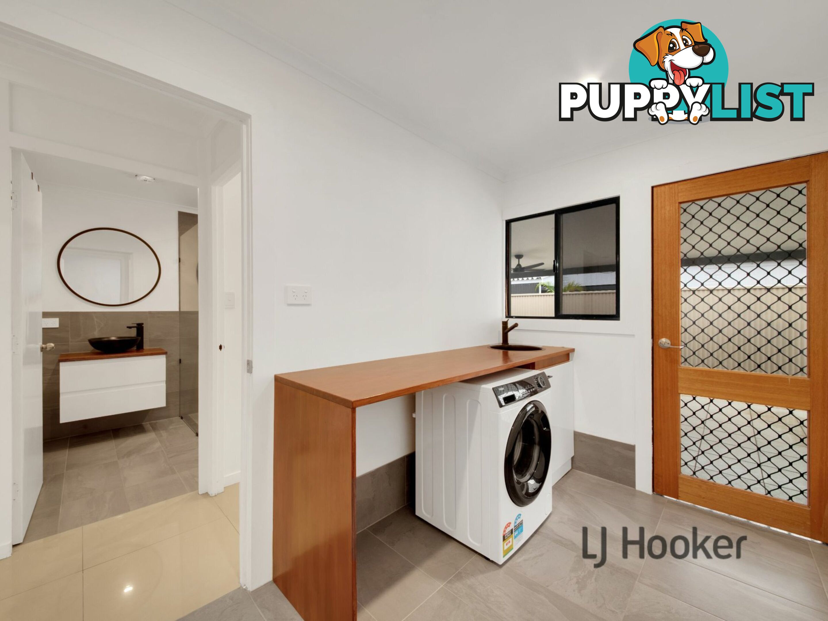 9 Alexander Street BOYNE ISLAND QLD 4680