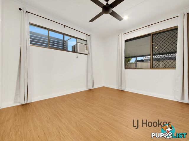 9 Alexander Street BOYNE ISLAND QLD 4680