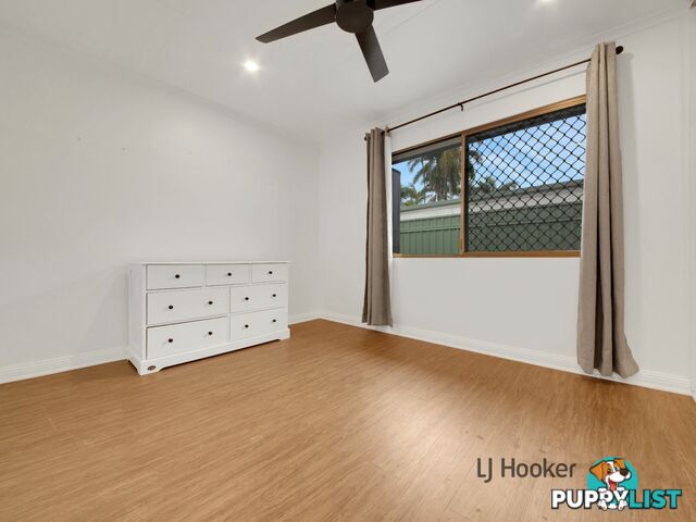 9 Alexander Street BOYNE ISLAND QLD 4680
