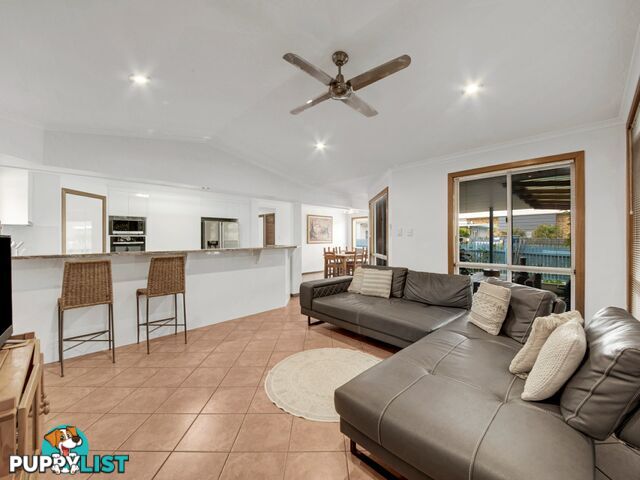 15 The Oaks Road TANNUM SANDS QLD 4680