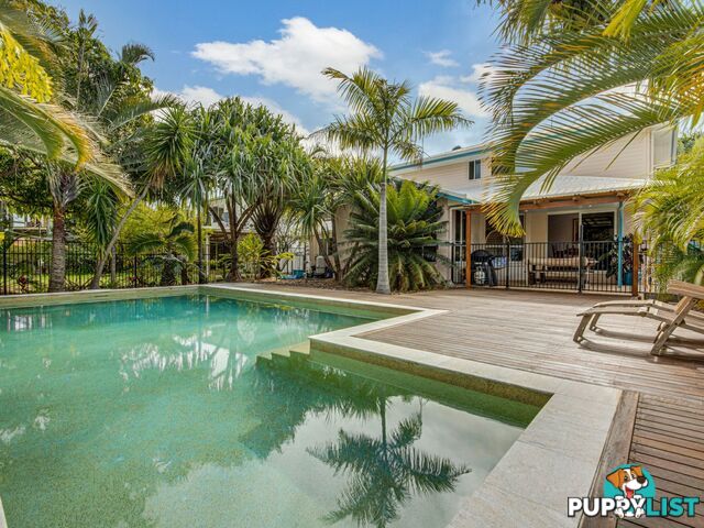 15 The Oaks Road TANNUM SANDS QLD 4680