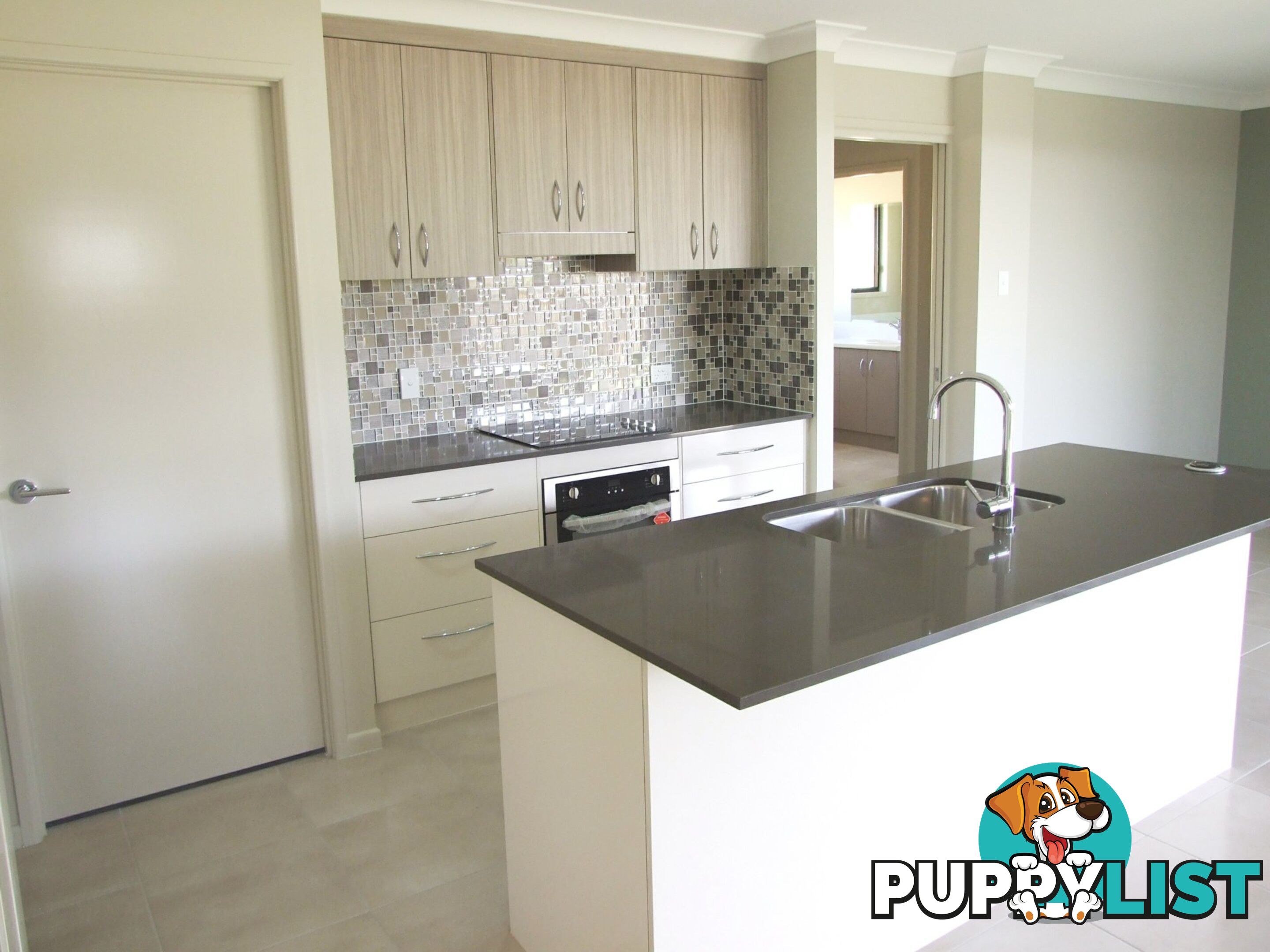 24 Anchor Street TANNUM SANDS QLD 4680