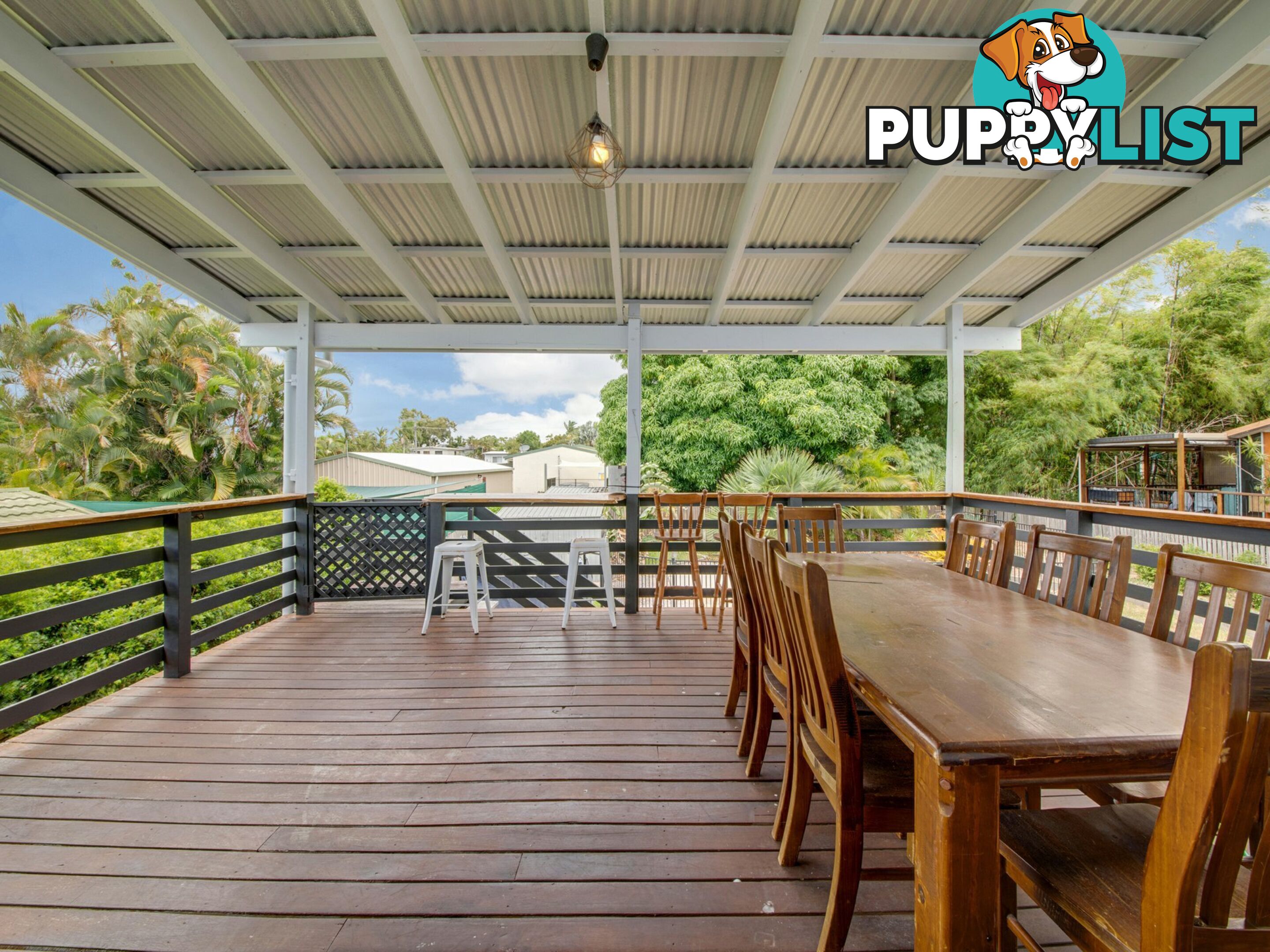 6 Bellemere Court BOYNE ISLAND QLD 4680