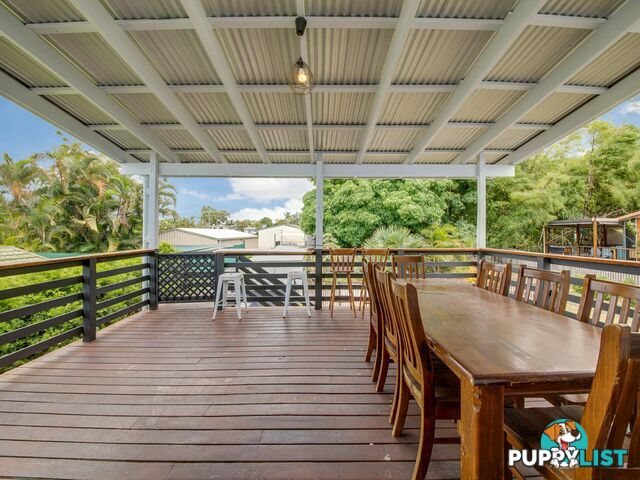 6 Bellemere Court BOYNE ISLAND QLD 4680