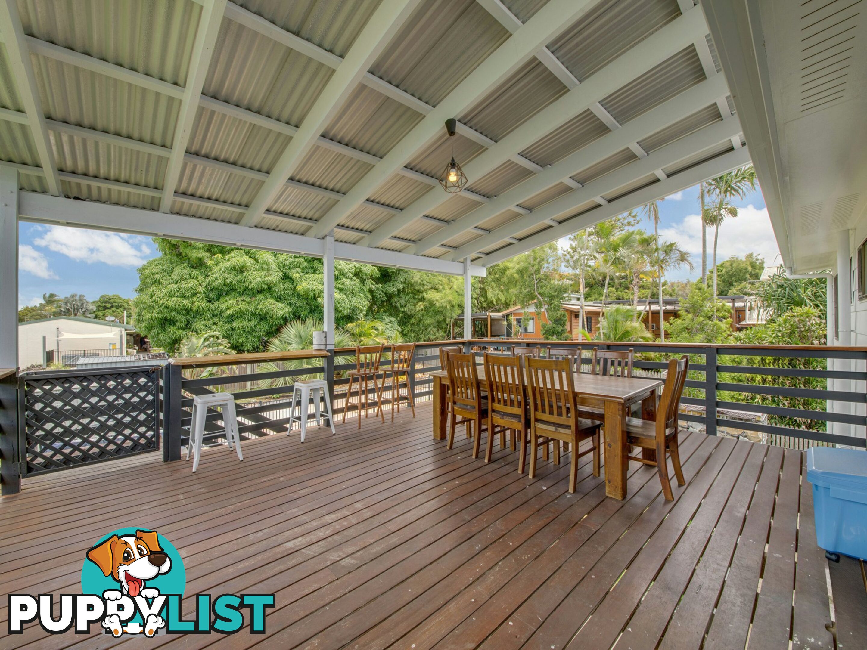 6 Bellemere Court BOYNE ISLAND QLD 4680