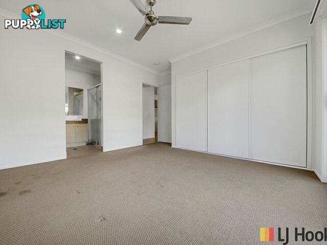 32 Koolivoo Parade BOYNE ISLAND QLD 4680