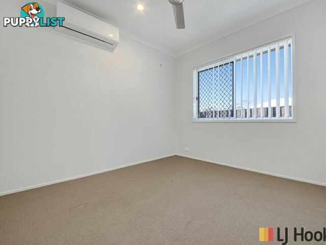 32 Koolivoo Parade BOYNE ISLAND QLD 4680