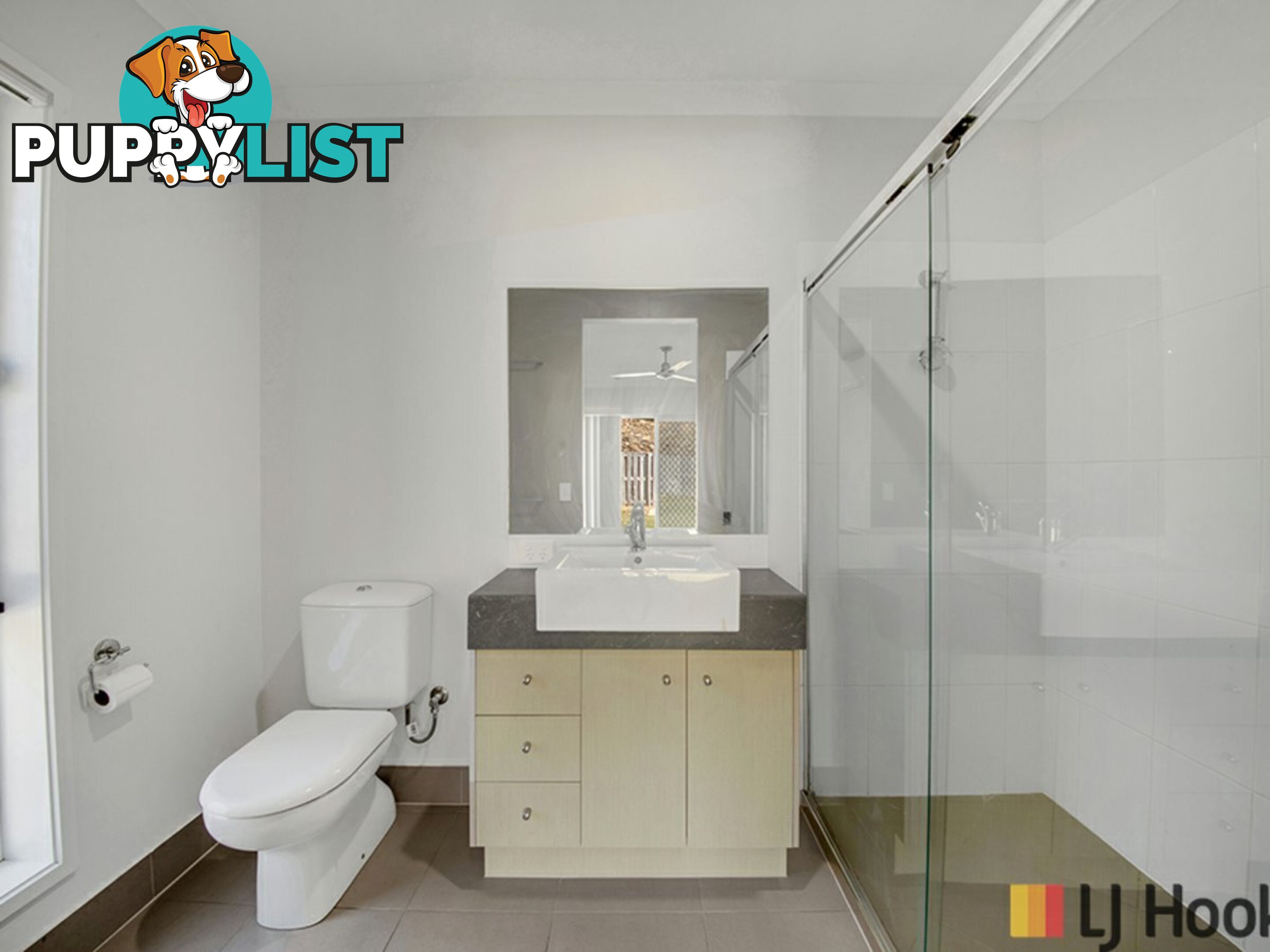 32 Koolivoo Parade BOYNE ISLAND QLD 4680