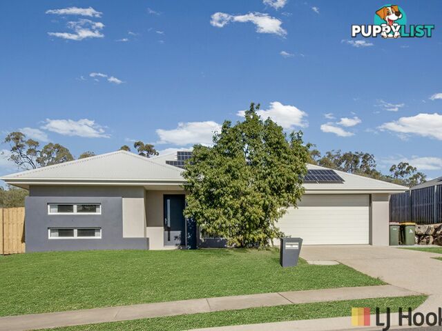 32 Koolivoo Parade BOYNE ISLAND QLD 4680