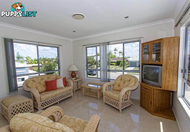 44 Booth Ave TANNUM SANDS QLD 4680