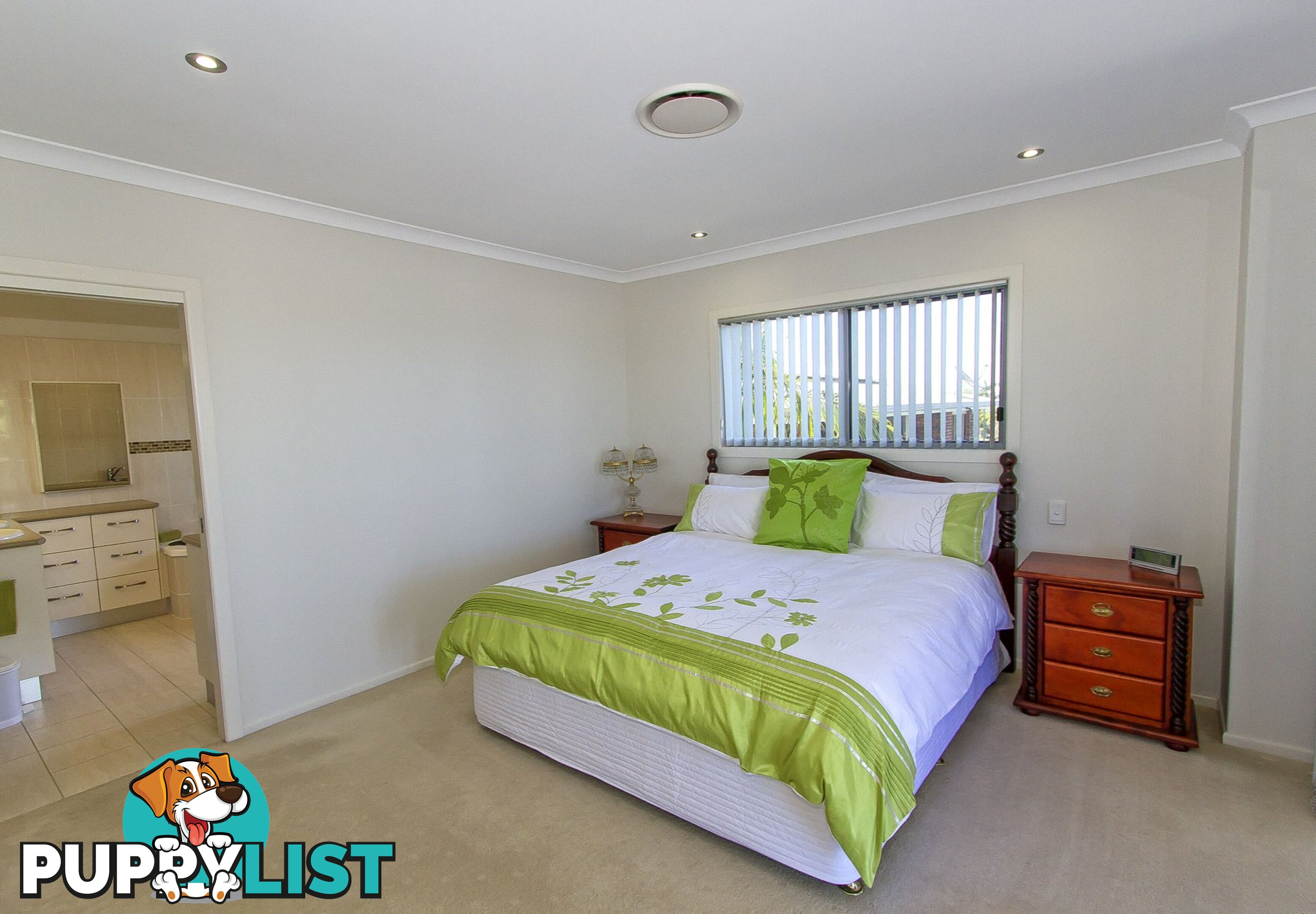 44 Booth Ave TANNUM SANDS QLD 4680