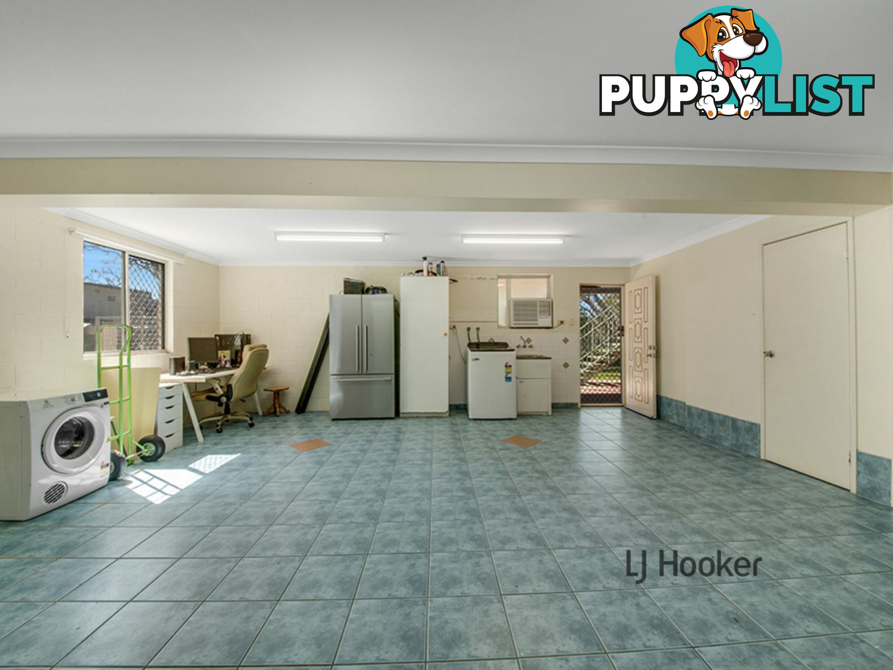4 Yukana Street BOYNE ISLAND QLD 4680