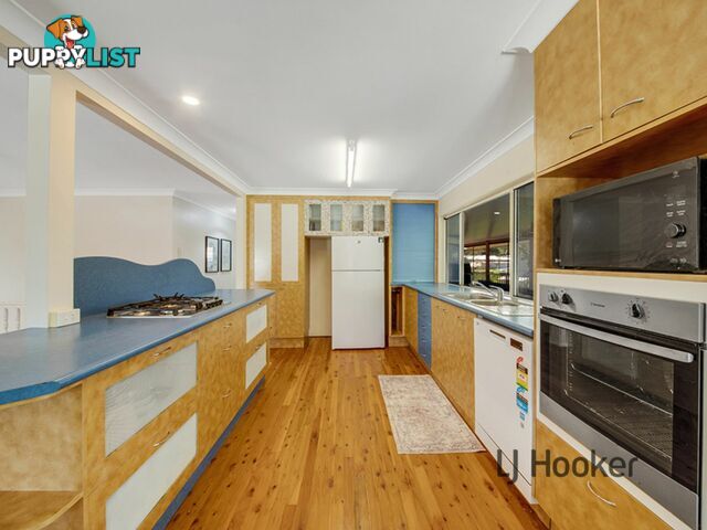 4 Yukana Street BOYNE ISLAND QLD 4680