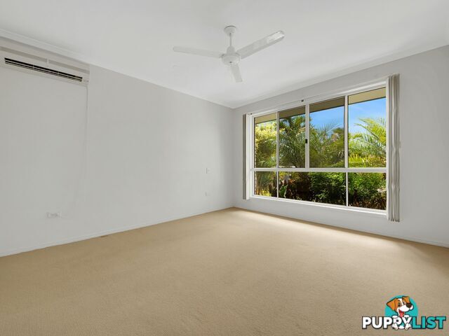 17 Golf View Drive BOYNE ISLAND QLD 4680