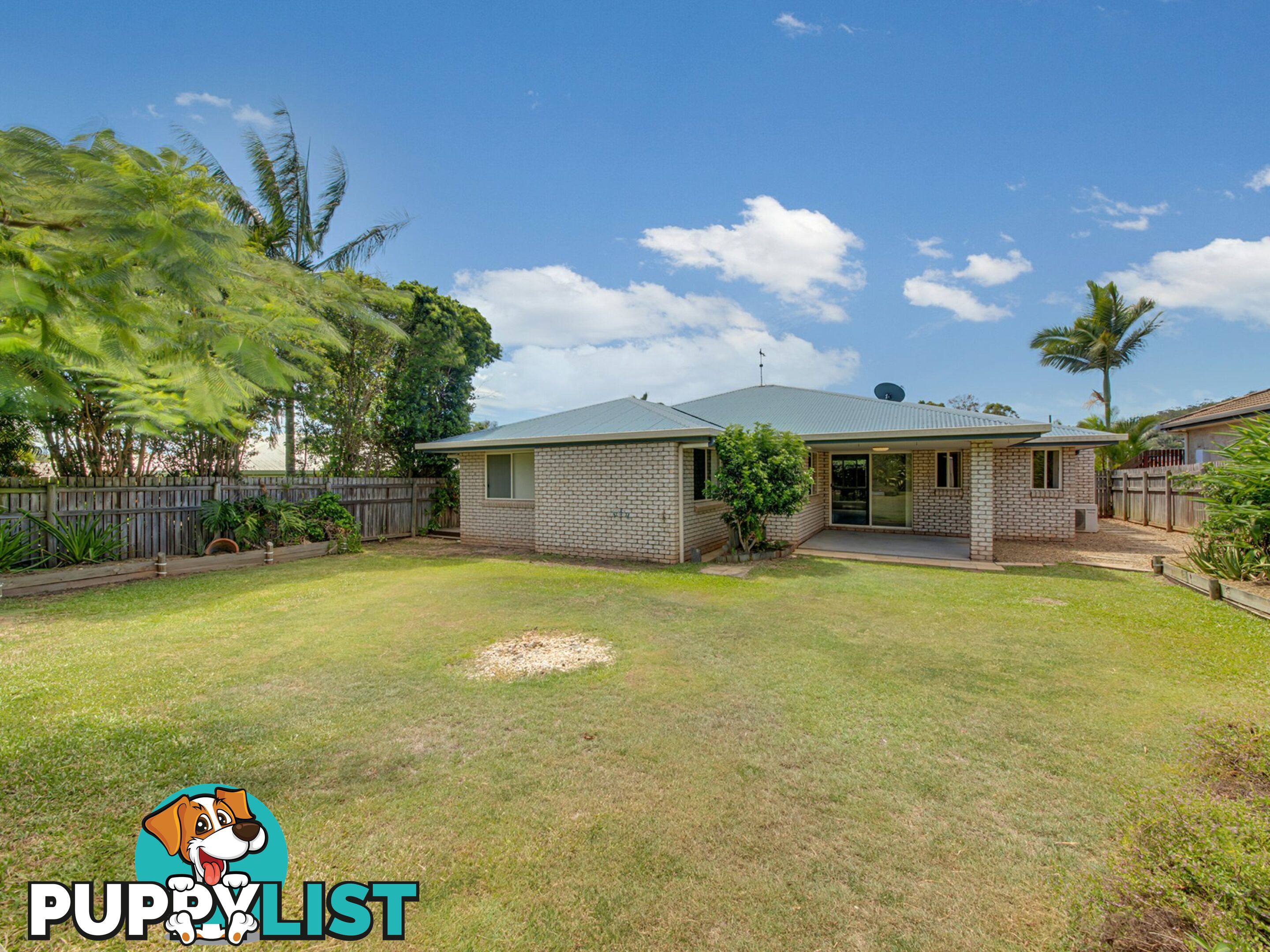 17 Golf View Drive BOYNE ISLAND QLD 4680