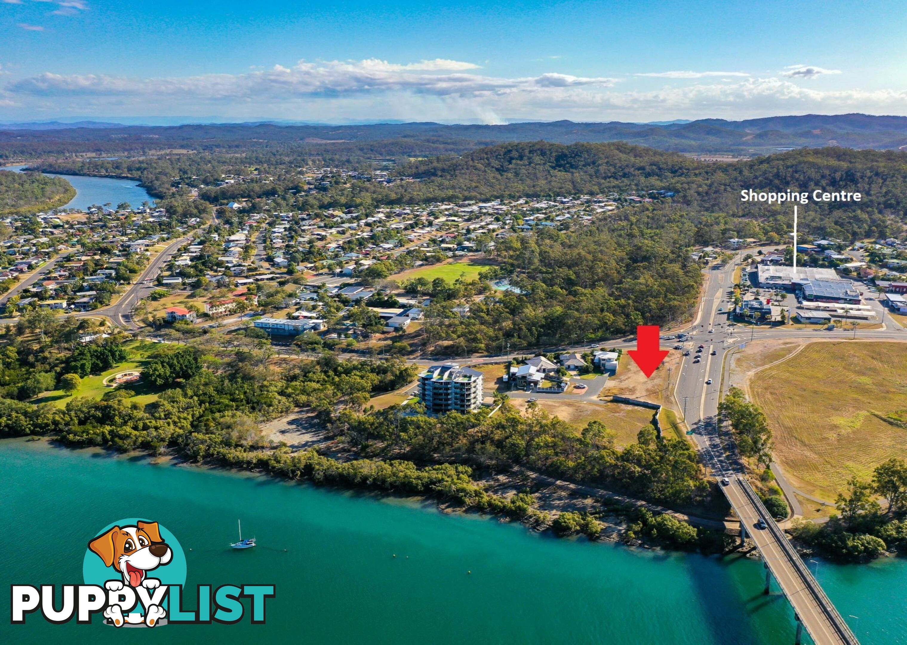 13 The Promenade BOYNE ISLAND QLD 4680