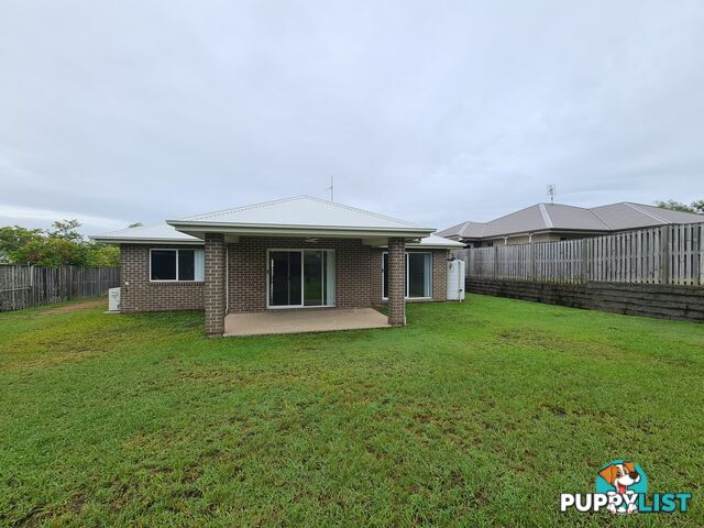 8 CORIMBA PARADE BOYNE ISLAND QLD 4680