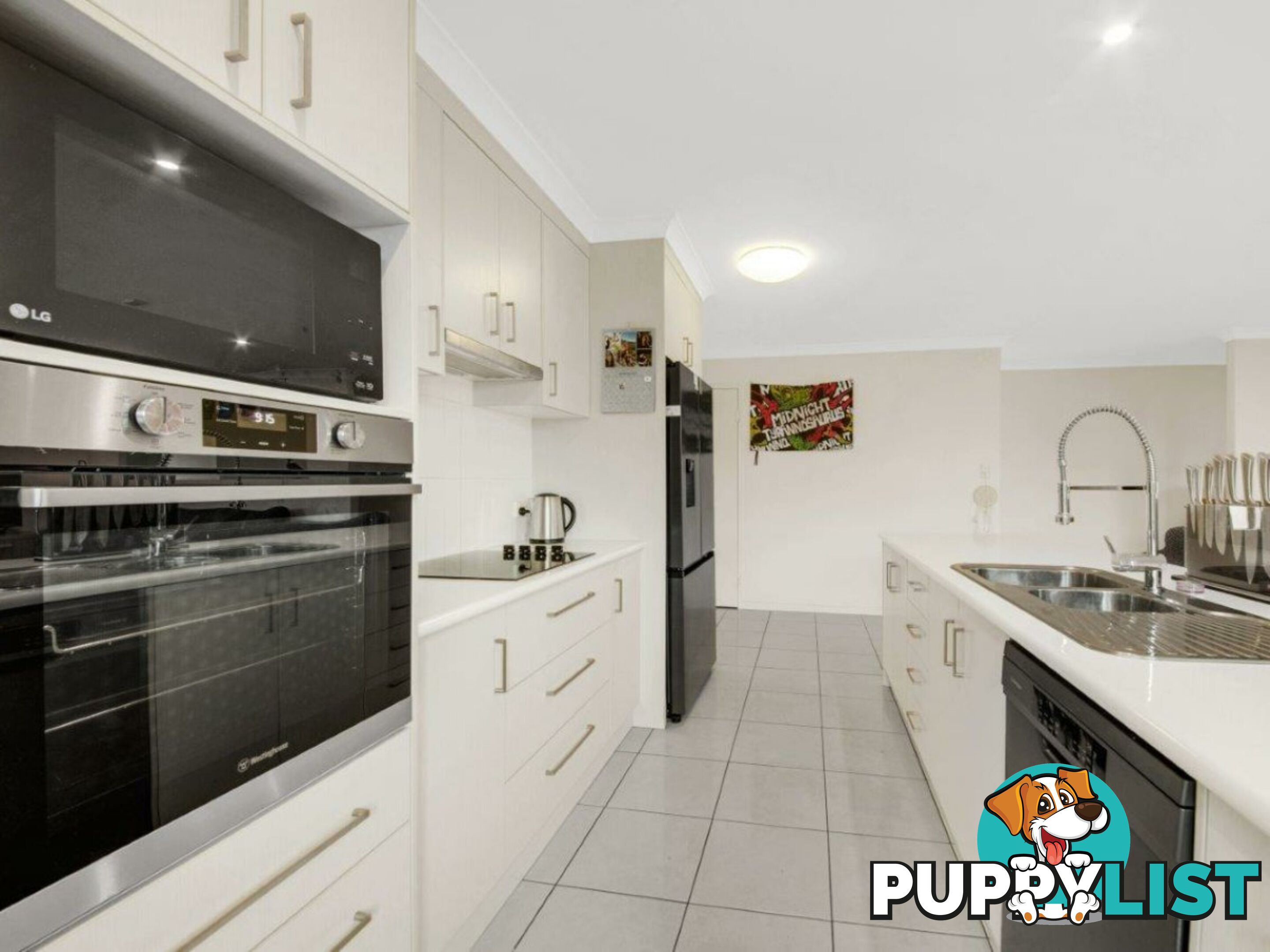 7 Surita Court BOYNE ISLAND QLD 4680