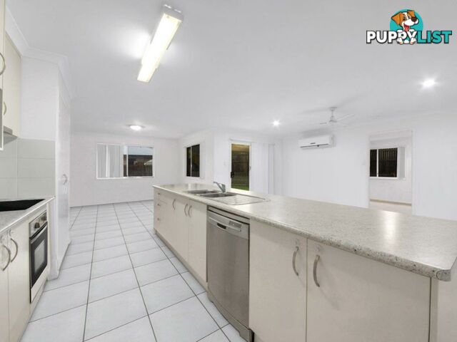 53 Bauhinia Street BOYNE ISLAND QLD 4680