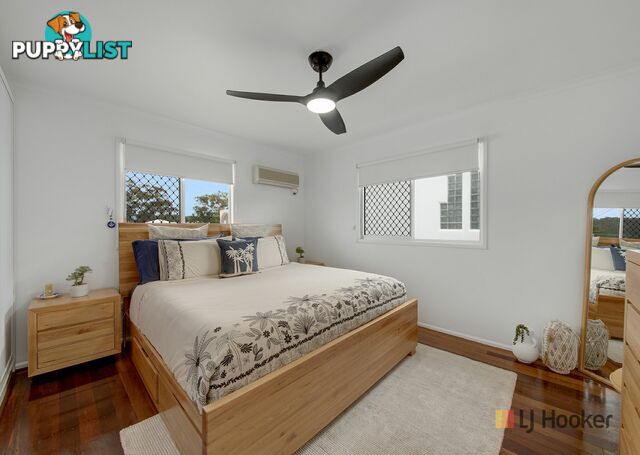2 Arthur Street BOYNE ISLAND QLD 4680