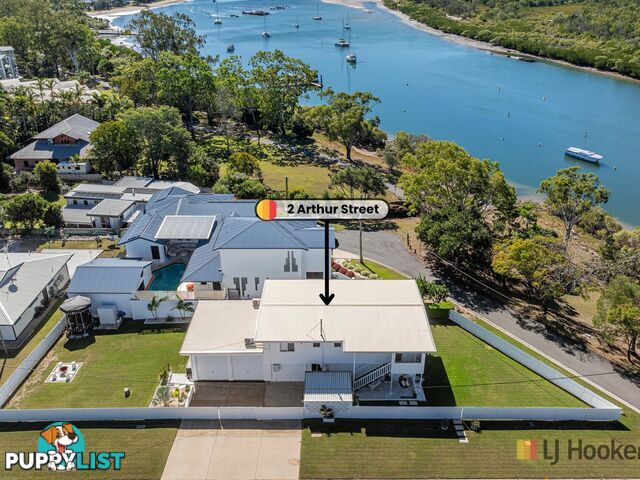 2 Arthur Street BOYNE ISLAND QLD 4680
