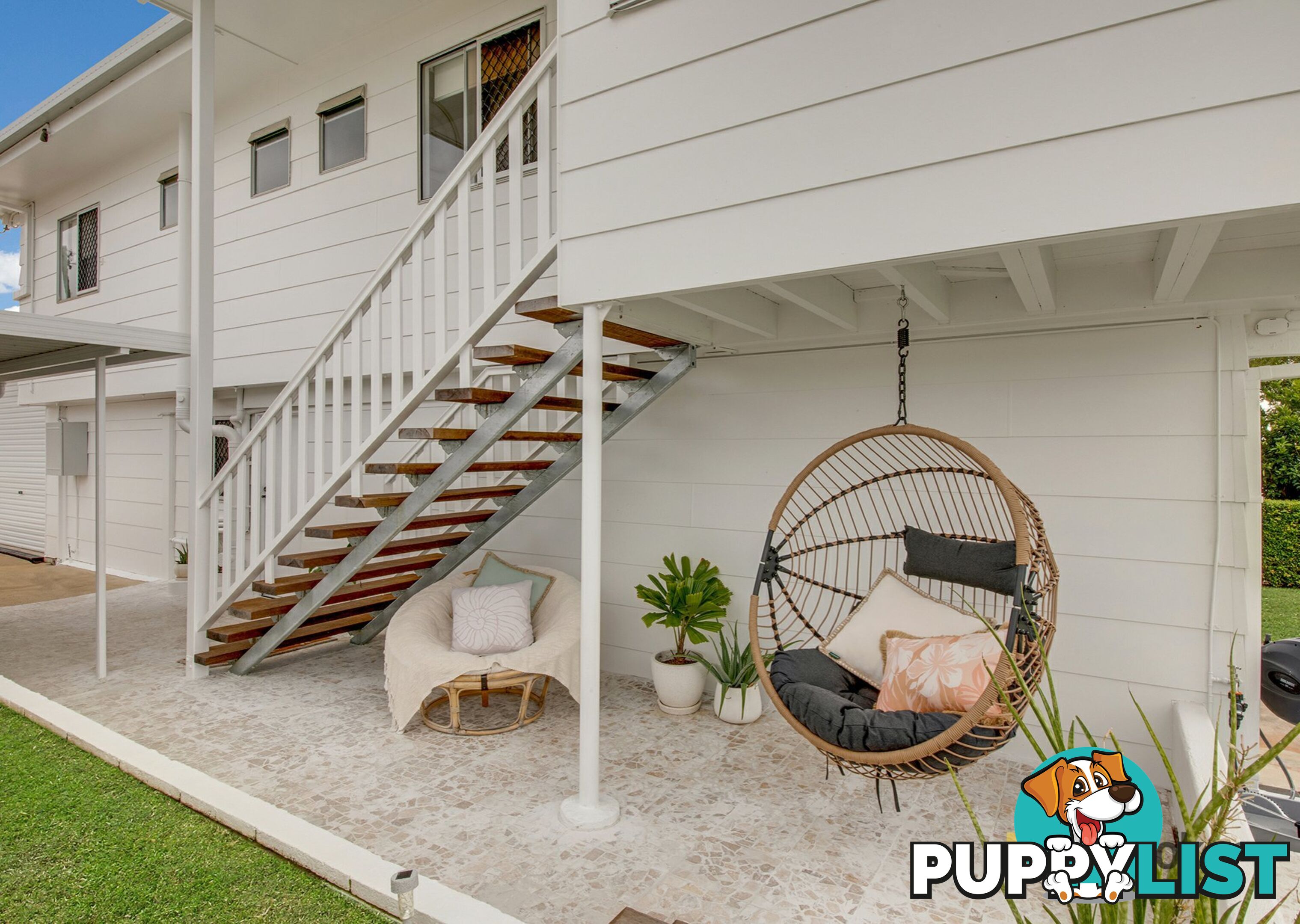 2 Arthur Street BOYNE ISLAND QLD 4680