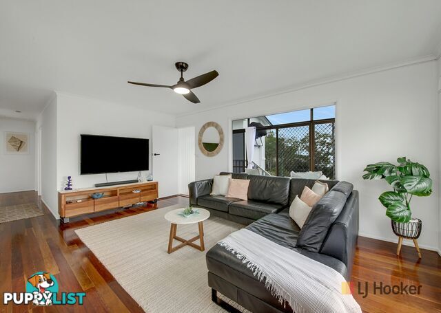2 Arthur Street BOYNE ISLAND QLD 4680