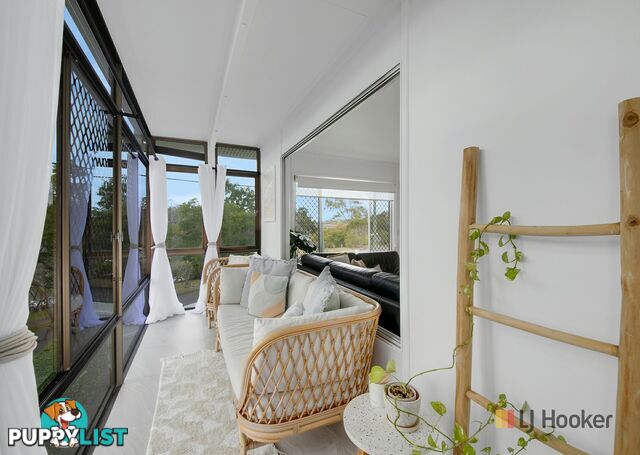 2 Arthur Street BOYNE ISLAND QLD 4680
