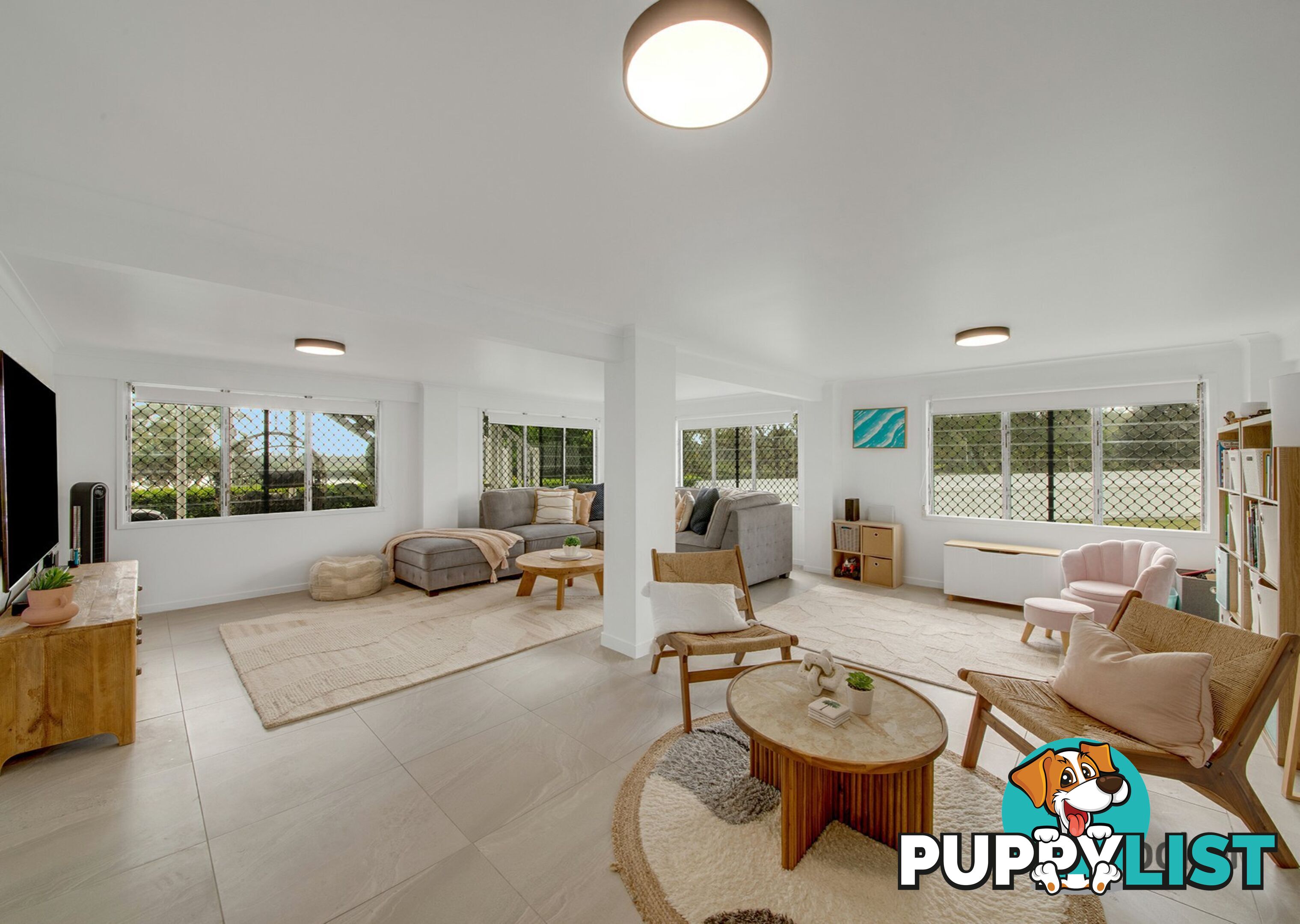 2 Arthur Street BOYNE ISLAND QLD 4680