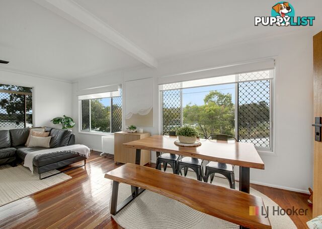 2 Arthur Street BOYNE ISLAND QLD 4680