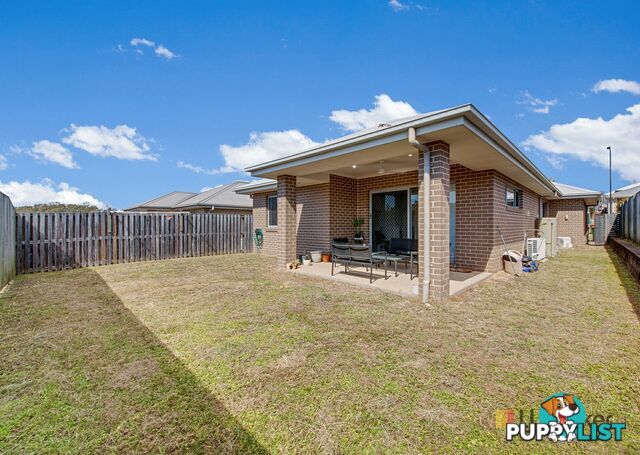 6 Wabby Street BOYNE ISLAND QLD 4680
