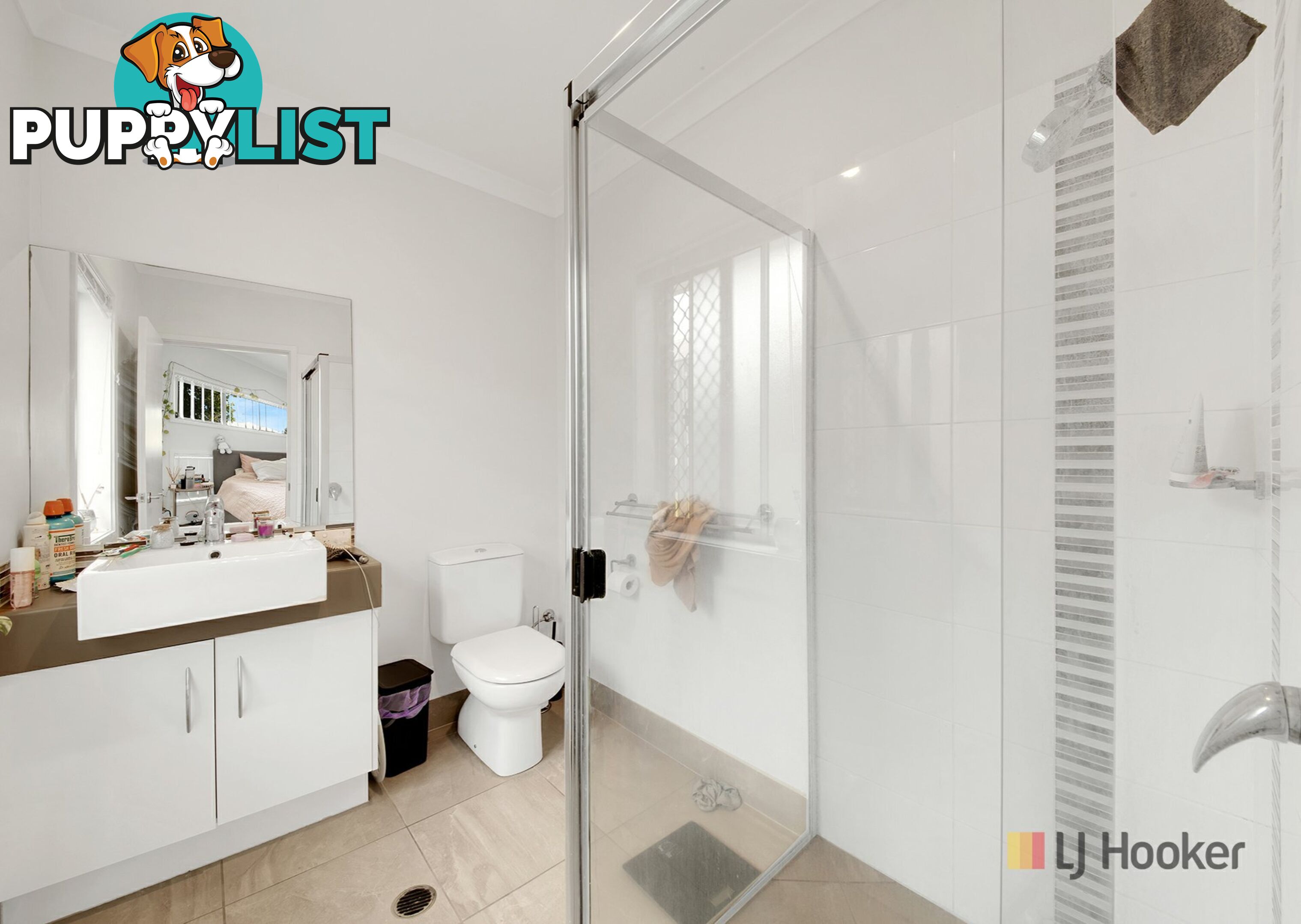 6 Wabby Street BOYNE ISLAND QLD 4680