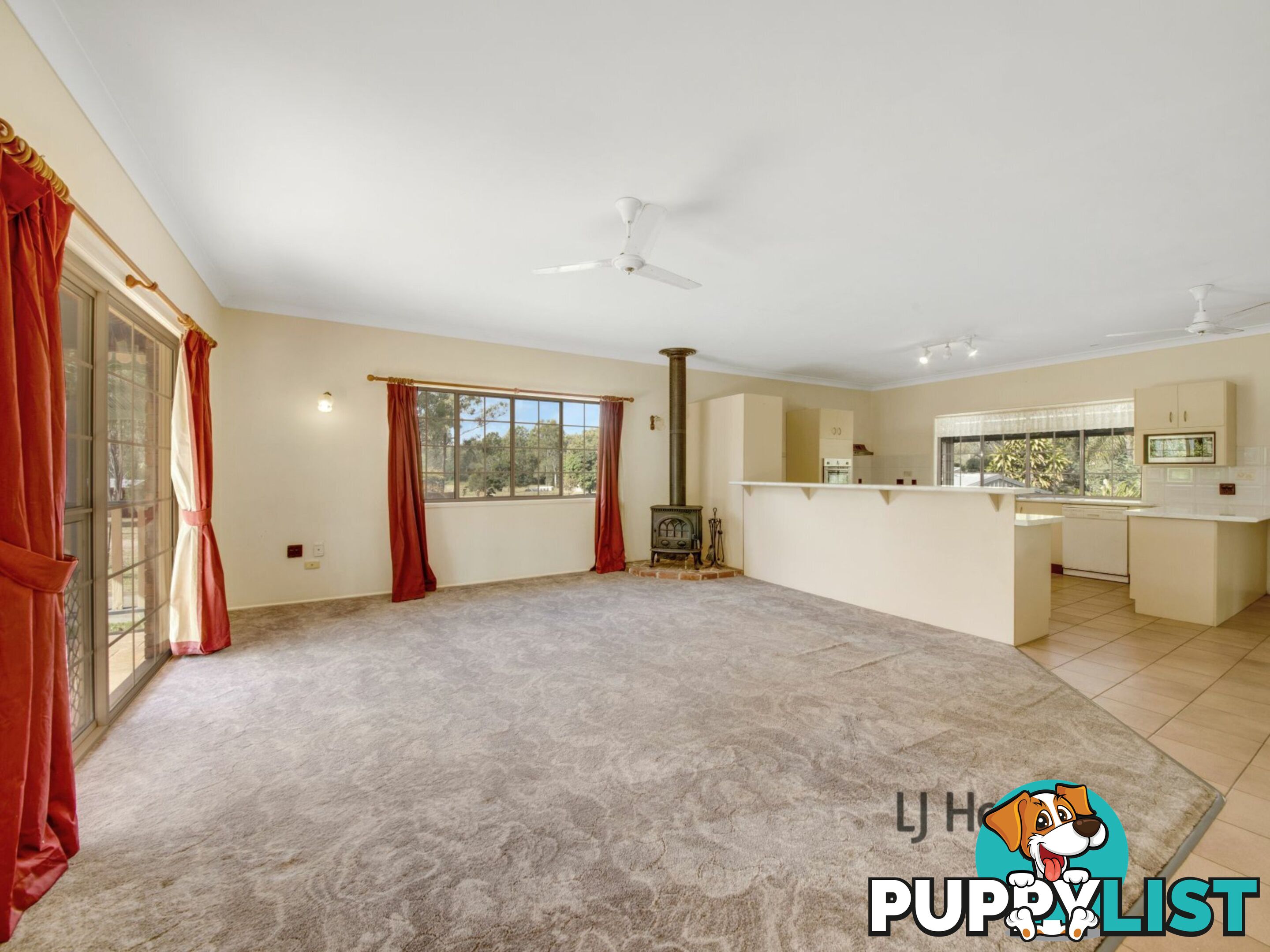 15 Panorama Circuit BENARABY QLD 4680