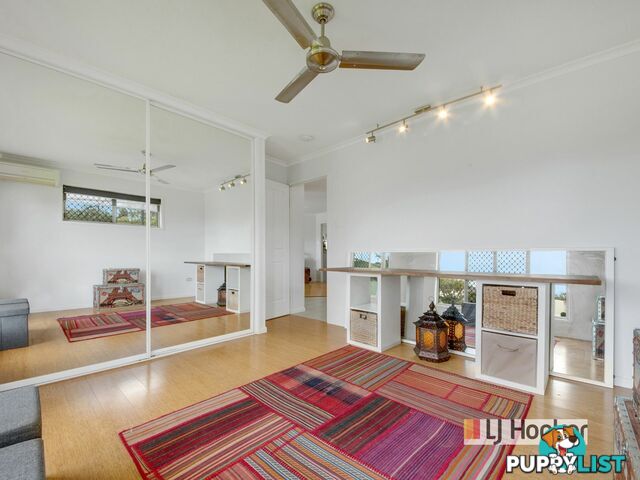 7 Pittsbay Crescent BOYNE ISLAND QLD 4680