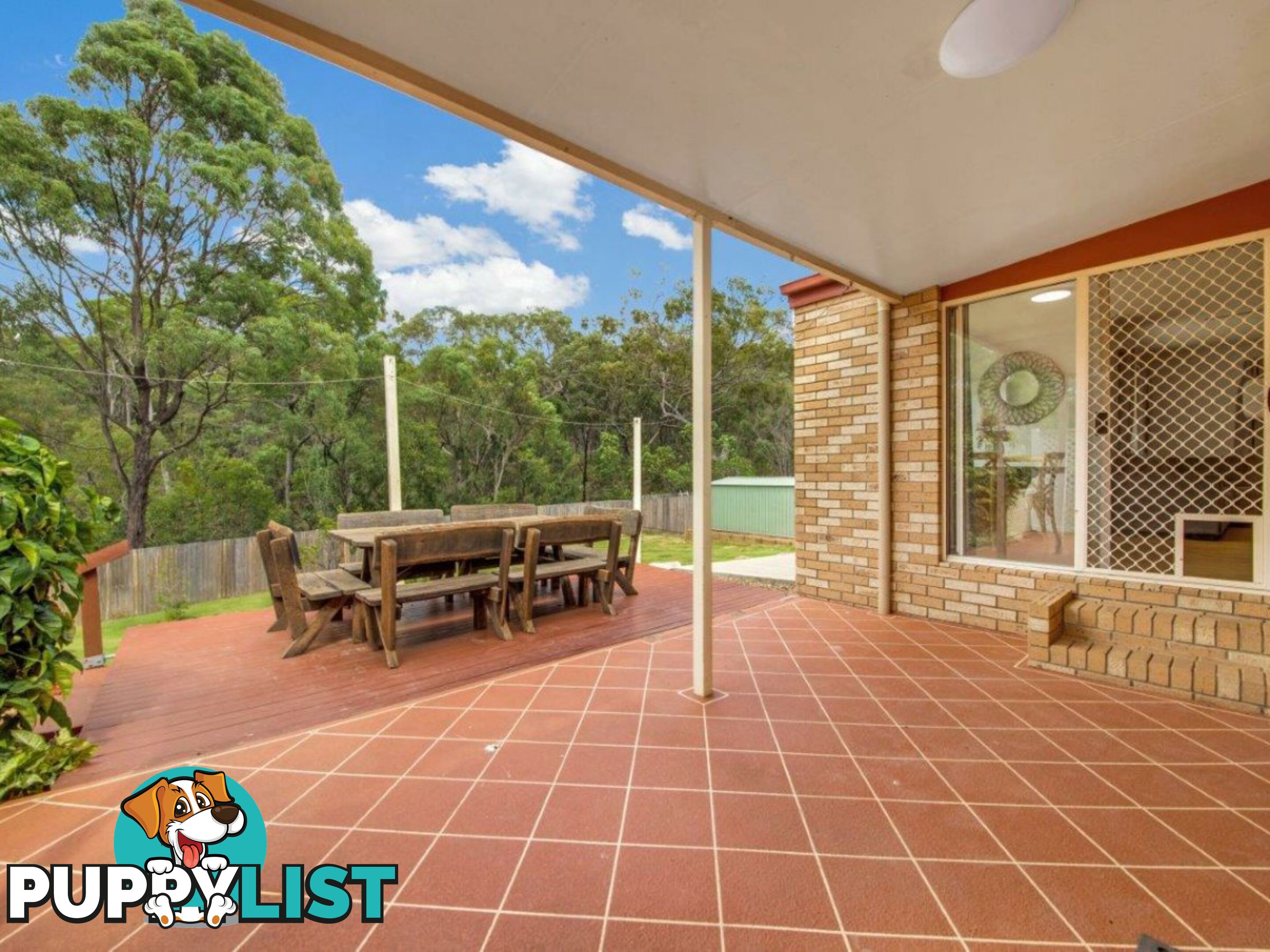 15 Jarrah Drive BOYNE ISLAND QLD 4680