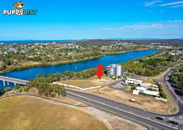 4 The Promenade BOYNE ISLAND QLD 4680