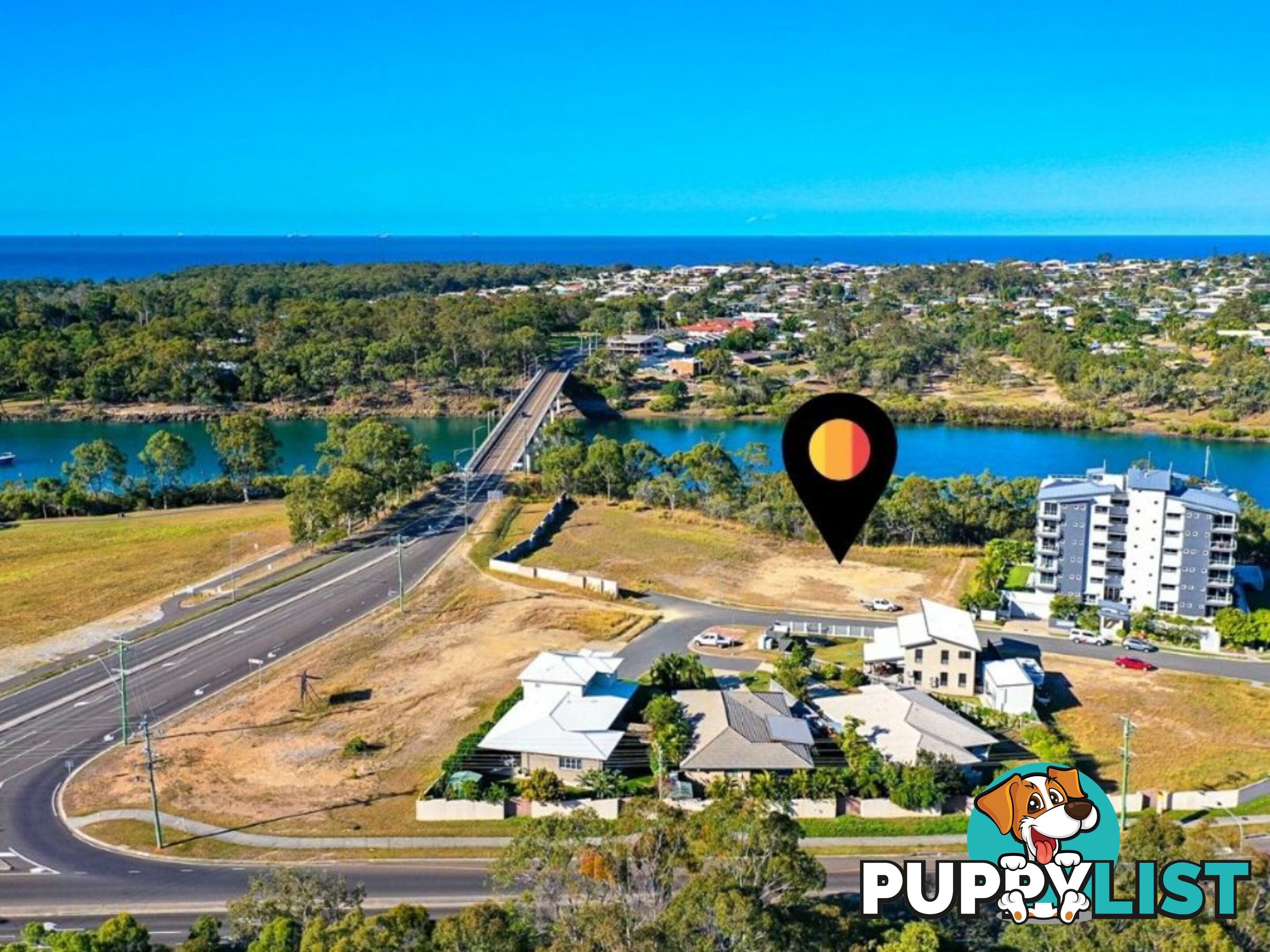 4 The Promenade BOYNE ISLAND QLD 4680