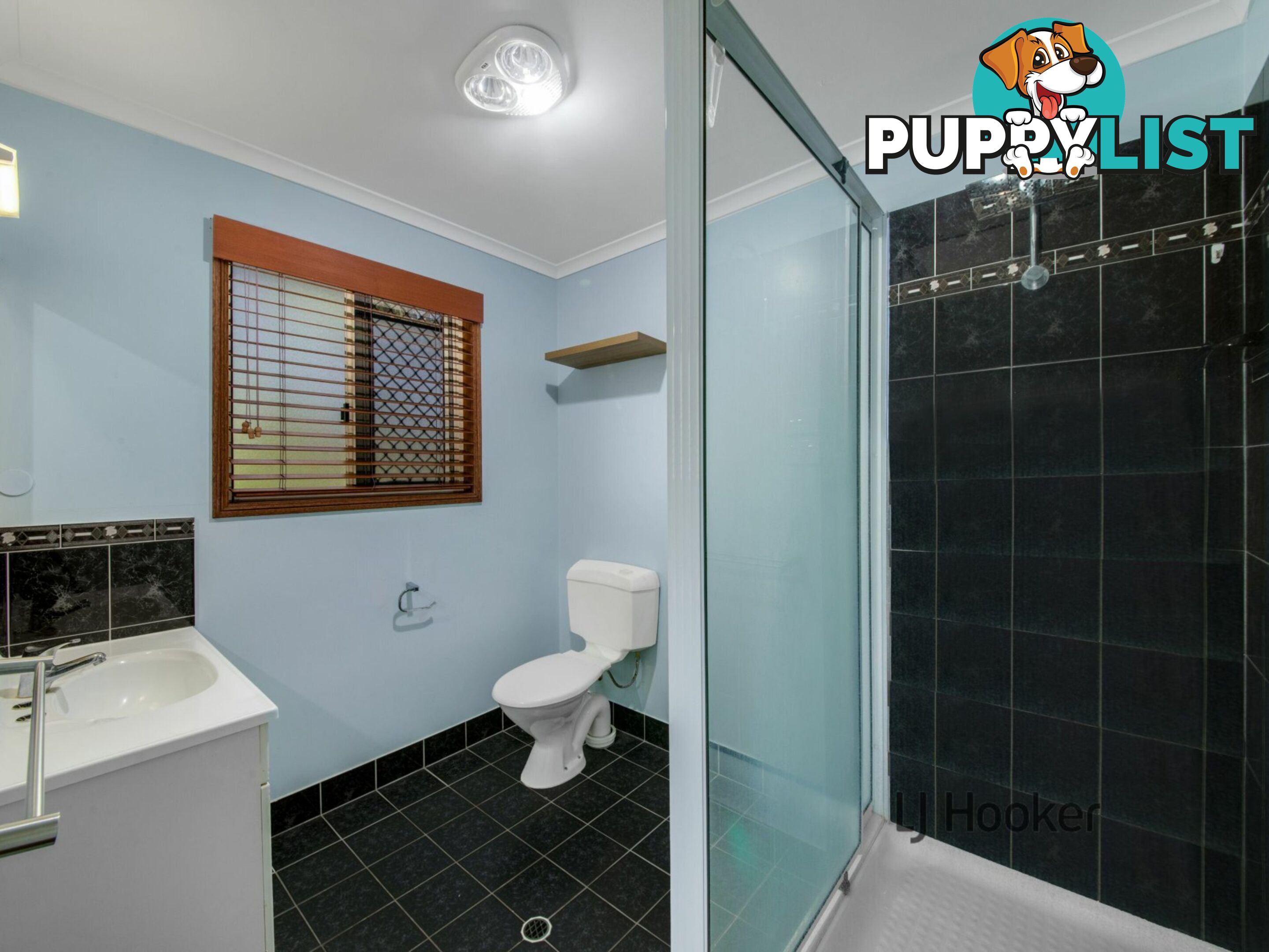 8 School Street TANNUM SANDS QLD 4680
