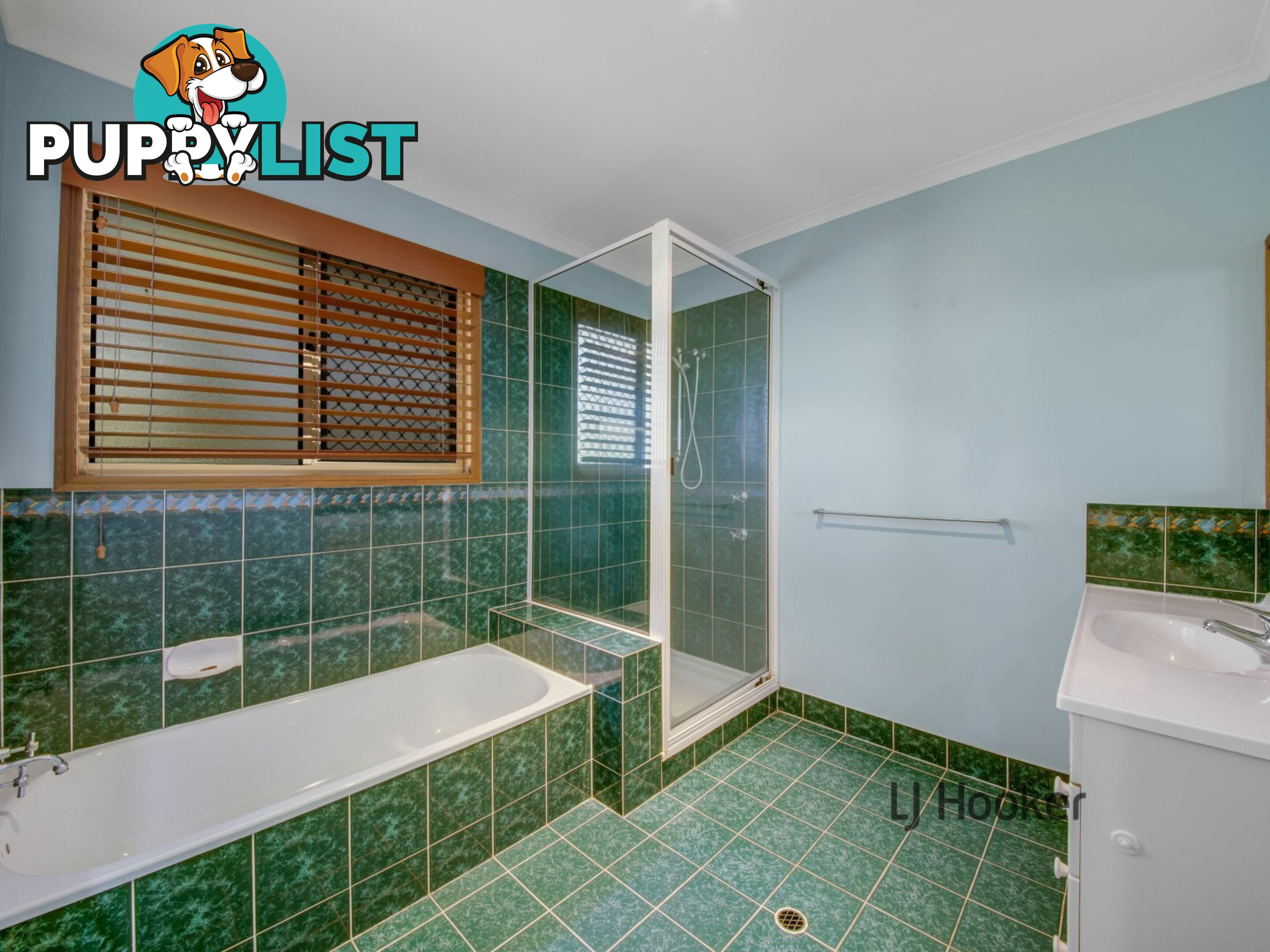 8 School Street TANNUM SANDS QLD 4680
