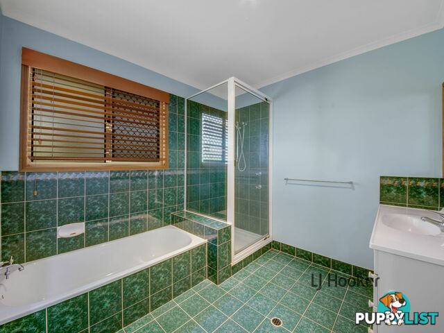 8 School Street TANNUM SANDS QLD 4680