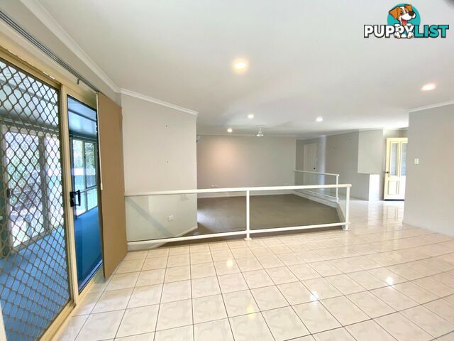 48 Lomandra Street BOYNE ISLAND QLD 4680