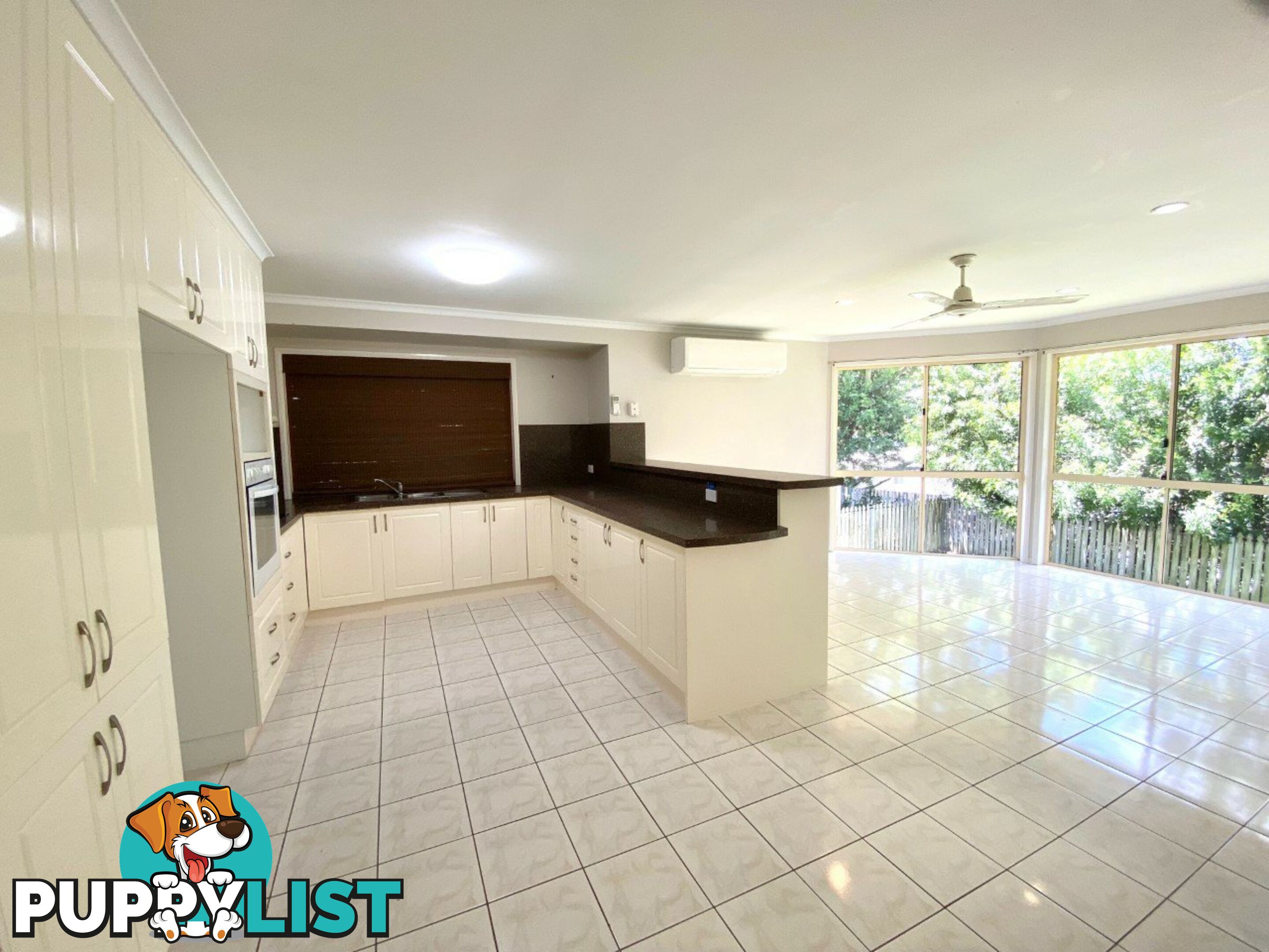 48 Lomandra Street BOYNE ISLAND QLD 4680