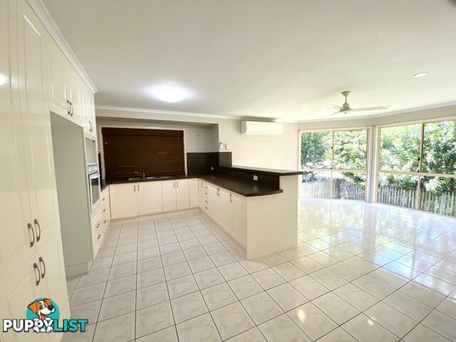 48 Lomandra Street BOYNE ISLAND QLD 4680