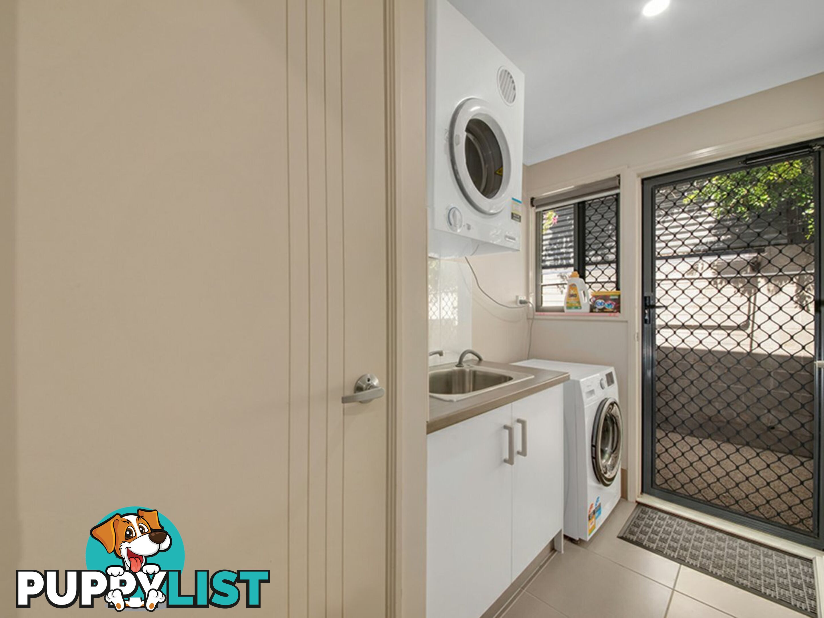 Unit 1/39 Cairncross Street SUN VALLEY QLD 4680