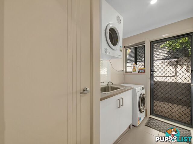 Unit 1/39 Cairncross Street SUN VALLEY QLD 4680